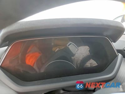 Zdjęcie 9 z 11 samochodu: 2024 AUDI RS E-TRON GT VIN:WAUAHBFW5R7901743 - miniatura