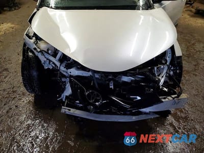 Zdjęcie 12 z 12 samochodu: 2019 TOYOTA C-HR XLE VIN:JTNKHMBX8K1041486 - miniatura