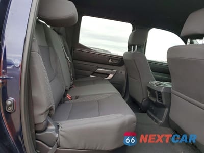 Zdjęcie 10 z 12 samochodu: 2025 TOYOTA TUNDRA CREWMAX SR VIN:5TFLA5DB2SX245833 - miniatura