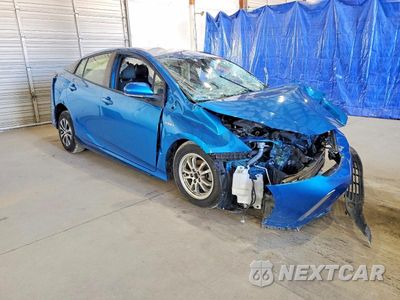 Czwarte zdjęcie samochodu z boku: 2021 TOYOTA PRIUS LE VIN:JTDL9MFUXM3023746 - miniatura