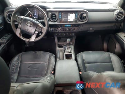 Zdjęcie 8 z 12 samochodu: 2019 TOYOTA TACOMA TRD SPORT VIN:5TFCZ5AN2KX210409 - miniatura