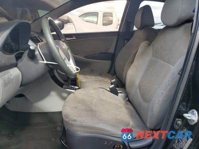 Zdjęcie 7 z 12 samochodu: 2013 HYUNDAI ACCENT GLS VIN:KMHCT4AE8DU338195 - miniatura