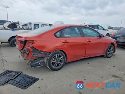 Trzecie zdjęcie samochodu z tyłu: 2023 KIA FORTE LX VIN:3KPF24AD4PE514741 - miniatura