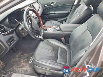 Zdjęcie 7 z 11 samochodu: 2015 KIA K900 VIN:KNALU4D46F6025736 - miniatura