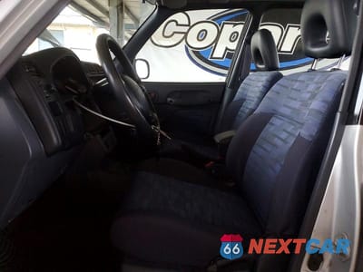 Zdjęcie 7 z 11 samochodu: 1997 TOYOTA RAV4 BASE VIN:JT3HP10VXV7033073 - miniatura