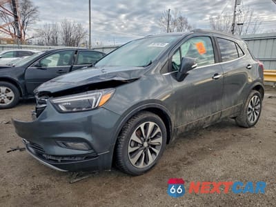 2018 BUICK ENCORE ESSENCE KL4CJCSB1JB573497 - główne zdjęcie licytacji z USA - miniatura