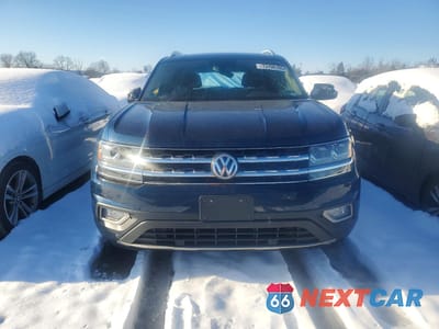 Piąte zdjęcie samochodu w środku: 2018 VOLKSWAGEN ATLAS SEL VIN:1V2MR2CA5JC526341 - miniatura
