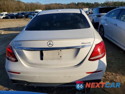 Zdjęcie 6 z 13 samochodu: 2017 MERCEDES-BENZ E 300 4MATIC VIN:WDDZF4KBXHA105653 - miniatura