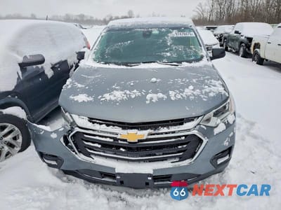 Piąte zdjęcie samochodu w środku: 2021 CHEVROLET TRAVERSE LS VIN:1GNEVLKW1MJ121007 - miniatura