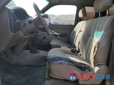 Zdjęcie 7 z 11 samochodu: 1995 TOYOTA TACOMA BASE VIN:4TAUN53B8SZ058980 - miniatura