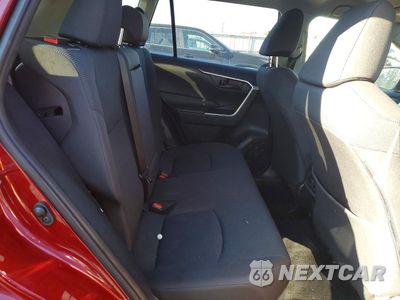 Zdjęcie 11 z 14 samochodu: 2022 TOYOTA RAV4 LE VIN:JTMG1RFV9ND086668 - miniatura