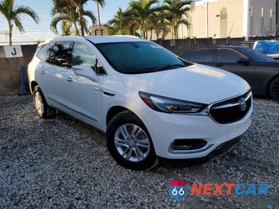 Czwarte zdjęcie samochodu z boku: 2018 BUICK ENCLAVE ESSENCE VIN:5GAERBKW5JJ122102 - miniatura