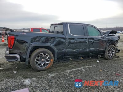 Trzecie zdjęcie samochodu z tyłu: 2024 GMC SIERRA K1500 SLT VIN:3GTUUDED2RG267187 - miniatura