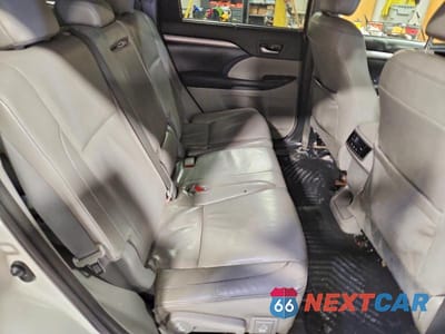 Zdjęcie 11 z 13 samochodu: 2015 TOYOTA HIGHLANDER XLE VIN:5TDJKRFH1FS118337 - miniatura