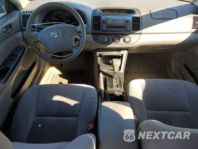 Zdjęcie 8 z 12 samochodu: 2006 TOYOTA CAMRY LE VIN:4T1BE30K46U142801 - miniatura