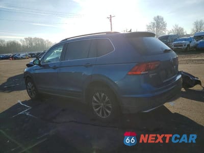Drugie zdjęcie samochodu z przodu: 2019 VOLKSWAGEN TIGUAN SE VIN:3VV2B7AX8KM079930 - miniatura