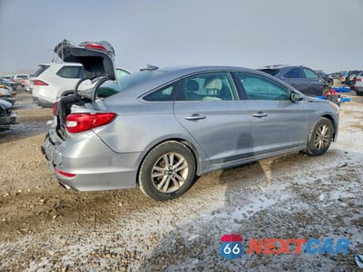Trzecie zdjęcie samochodu z tyłu: 2016 HYUNDAI SONATA SE VIN:5NPE24AF8GH397948 - miniatura