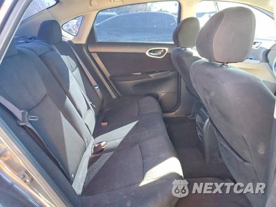 Zdjęcie 10 z 12 samochodu: 2014 NISSAN SENTRA S VIN:3N1AB7AP5EY315265 - miniatura