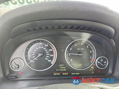 Zdjęcie 9 z 13 samochodu: 2011 BMW X3 XDRIVE35I VIN:5UXWX7C53BL734721 - miniatura