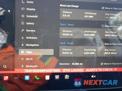 Zdjęcie 9 z 11 samochodu: 2023 TESLA MODEL Y VIN:7SAYGDEE6PA057888 - miniatura