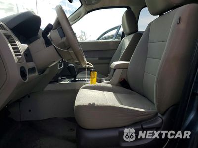 Zdjęcie 7 z 13 samochodu: 2011 FORD ESCAPE HYBRID VIN:1FMCU4K33BKA51320 - miniatura