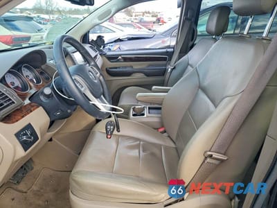 Zdjęcie 7 z 12 samochodu: 2012 VOLKSWAGEN ROUTAN SEL PREMIUM VIN:2C4RVADG2CR355946 - miniatura