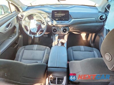 Zdjęcie 8 z 13 samochodu: 2024 CHEVROLET BLAZER 2LT VIN:3GNKBCR4XRS219331 - miniatura