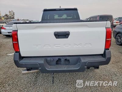 Zdjęcie 6 z 13 samochodu: 2025 TOYOTA TACOMA XTRACAB VIN:3TYJDAHN3ST030614 - miniatura
