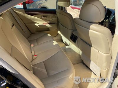 Zdjęcie 6 z 10 samochodu: 2007 LEXUS LS 460 VIN:JTHBL46F875038347 - miniatura