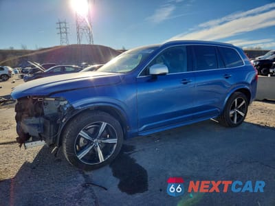 2017 VOLVO XC90 T6 YV4A22PM9H1125889 - główne zdjęcie licytacji z USA - miniatura
