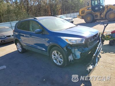 Czwarte zdjęcie samochodu z boku: 2018 FORD ESCAPE SE VIN:1FMCU9GD7JUD57275 - miniatura