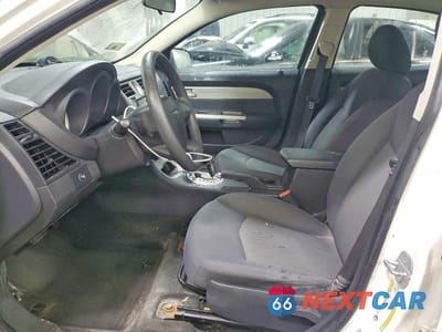 Zdjęcie 7 z 12 samochodu: 2009 CHRYSLER SEBRING LX VIN:1C3LC46BX9N514429 - miniatura