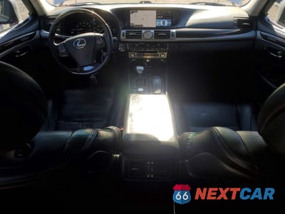Zdjęcie 8 z 13 samochodu: 2015 LEXUS LS 460 L VIN:JTHGL5EF2F5055754 - miniatura
