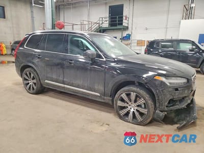 Czwarte zdjęcie samochodu z boku: 2024 VOLVO XC90 PLUS VIN:YV4H60CE7R1191168 - miniatura