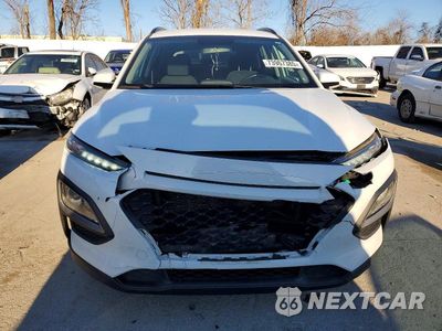 Piąte zdjęcie samochodu w środku: 2018 HYUNDAI KONA SEL VIN:KM8K2CAA1JU166769 - miniatura