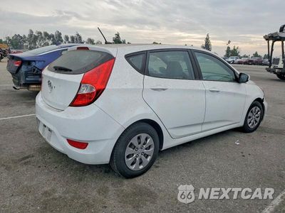 Trzecie zdjęcie samochodu z tyłu: 2017 HYUNDAI ACCENT SE VIN:KMHCT5AEXHU307588 - miniatura