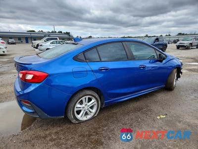 Trzecie zdjęcie samochodu z tyłu: 2018 CHEVROLET CRUZE LT VIN:1G1BE5SM2J7126580 - miniatura