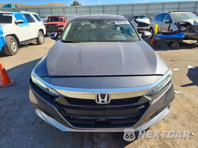 Piąte zdjęcie samochodu w środku: 2018 HONDA ACCORD EXL VIN:1HGCV1F55JA070517 - miniatura