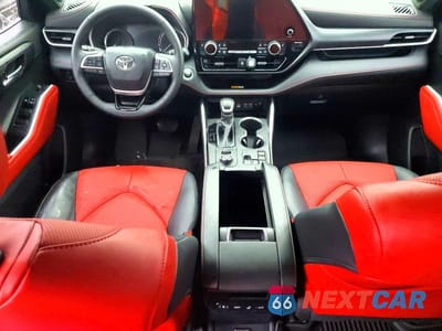 Zdjęcie 8 z 14 samochodu: 2024 TOYOTA HIGHLANDER XSE VIN:5TDKDRBH8RS574361 - miniatura