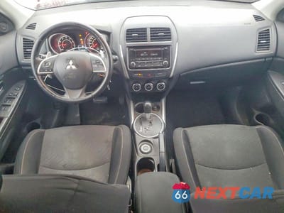 Zdjęcie 8 z 12 samochodu: 2014 MITSUBISHI RVR GT VIN:4A4AJ4AU4EE604860 - miniatura