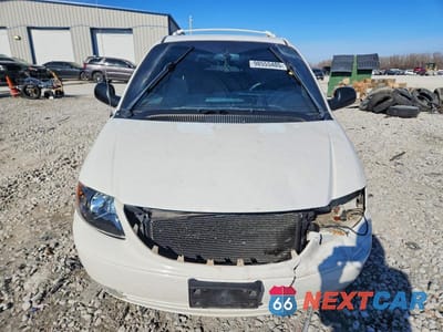 Piąte zdjęcie samochodu w środku: 2003 CHRYSLER TOWN & COUNTRY LIMITED VIN:2C8GP64L53R108320 - miniatura