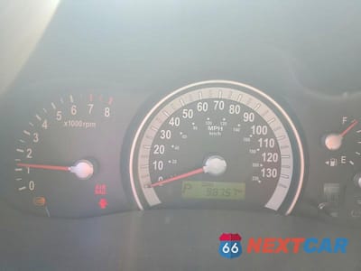 Zdjęcie 9 z 13 samochodu: 2007 HYUNDAI ENTOURAGE GLS VIN:KNDMC233976015727 - miniatura