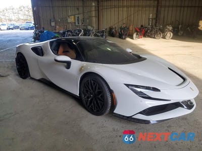 Czwarte zdjęcie samochodu z boku: 2022 FERRARI SF 90 STRADALE VIN:ZFF95NLA3N0272206 - miniatura