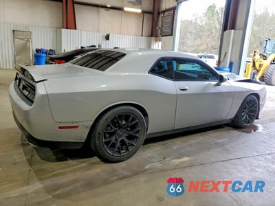 Trzecie zdjęcie samochodu z tyłu: 2021 DODGE CHALLENGER R/T VIN:2C3CDZBT1MH546633 - miniatura