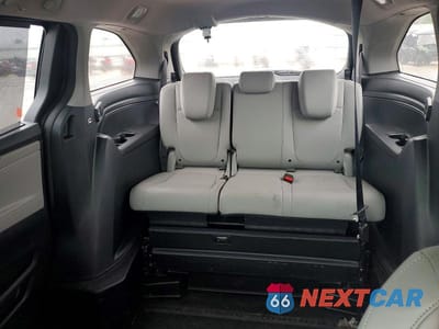 Zdjęcie 10 z 13 samochodu: 2019 HONDA ODYSSEY EXL VIN:5FNRL6H76KB101258 - miniatura