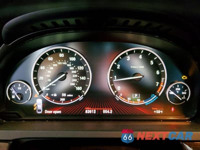 Zdjęcie 9 z 12 samochodu: 2010 BMW 750 I VIN:WBAKA8C54ACY36077 - miniatura