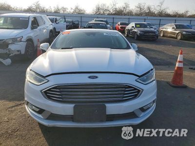 Piąte zdjęcie samochodu w środku: 2017 FORD FUSION SE HYBRID VIN:3FA6P0LU5HR409312 - miniatura