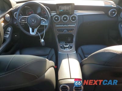 Zdjęcie 8 z 11 samochodu: 2019 MERCEDES-BENZ C 300 4MATIC VIN:55SWF8EB7KU305628 - miniatura