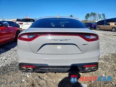 Zdjęcie 6 z 12 samochodu: 2020 KIA STINGER GT1 VIN:KNAE45LC5L6079399 - miniatura