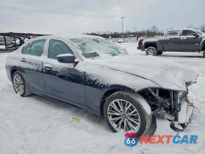 Czwarte zdjęcie samochodu z boku: 2024 BMW 330XI VIN:3MW89FF09R8E83488 - miniatura